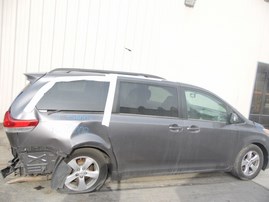 2011 TOYOTA SIENNA LE GRAY 3.5L AT Z18002